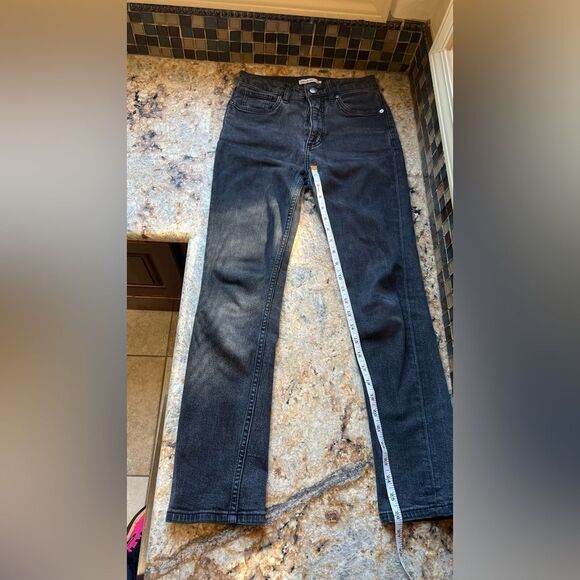 Elizabeth and James Heritage Straight - Picture 6 of 10